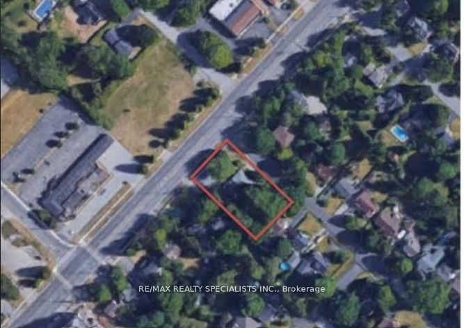 990-992 Birchwood