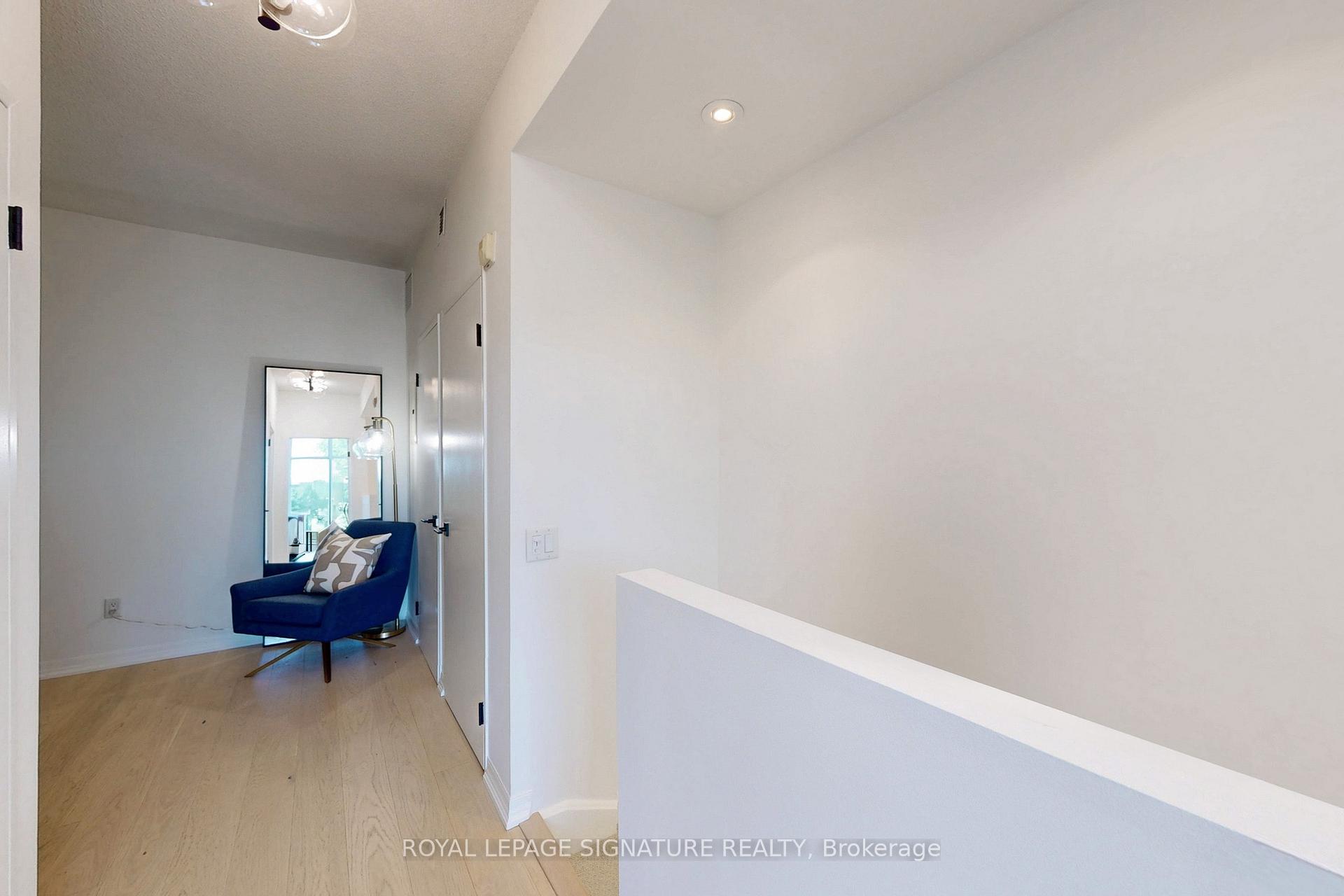 2 Bedrooms Condo at 901 Queen, Toronto For sale