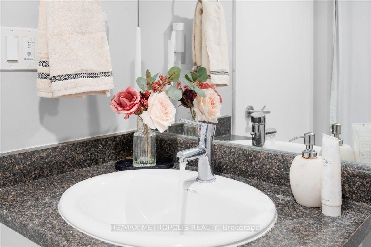 2 Bedrooms Condo at 1346 Danforth, Toronto For sale