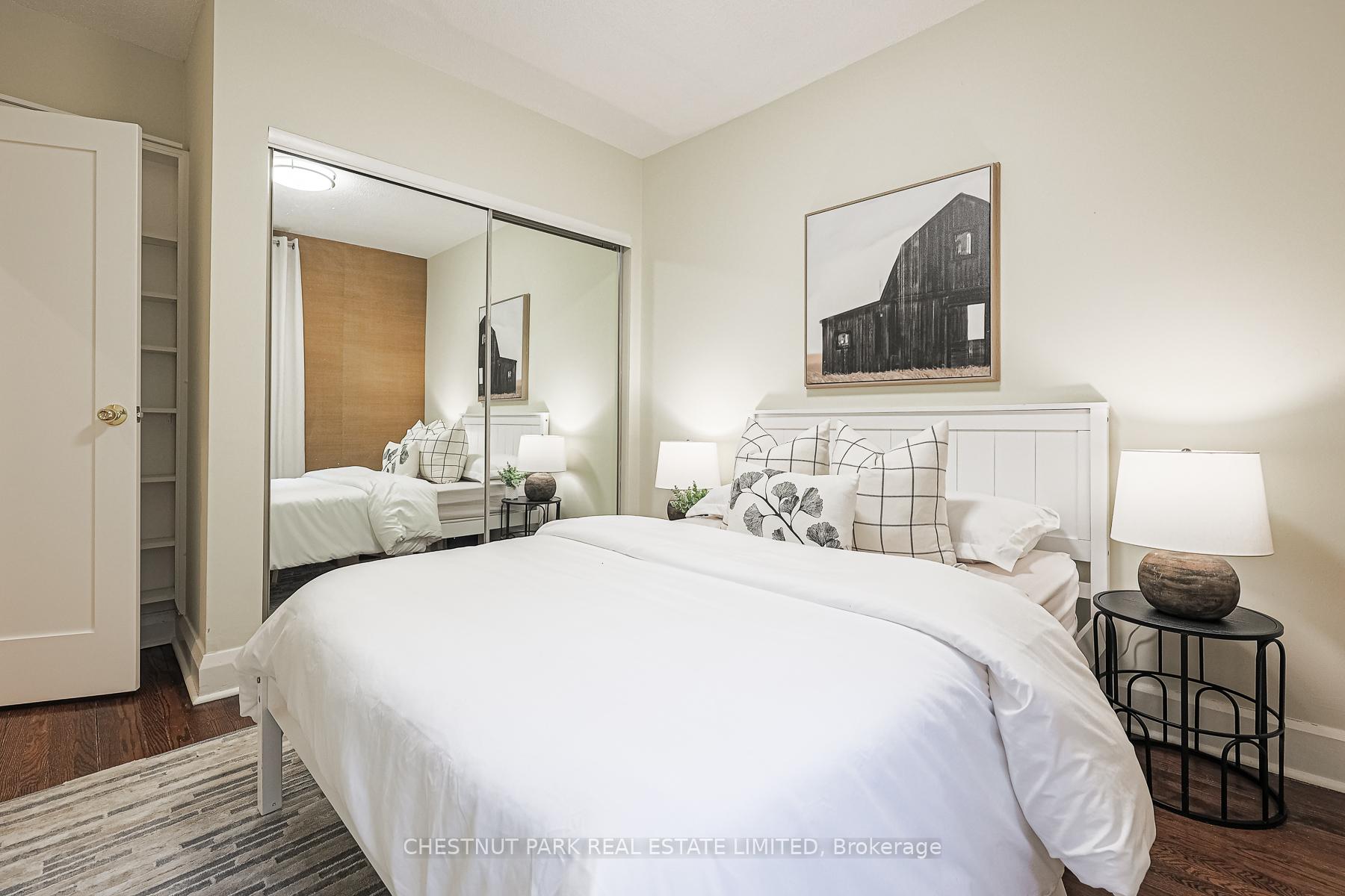 4 Bedrooms Condo at 480 Oriole, Toronto For sale
