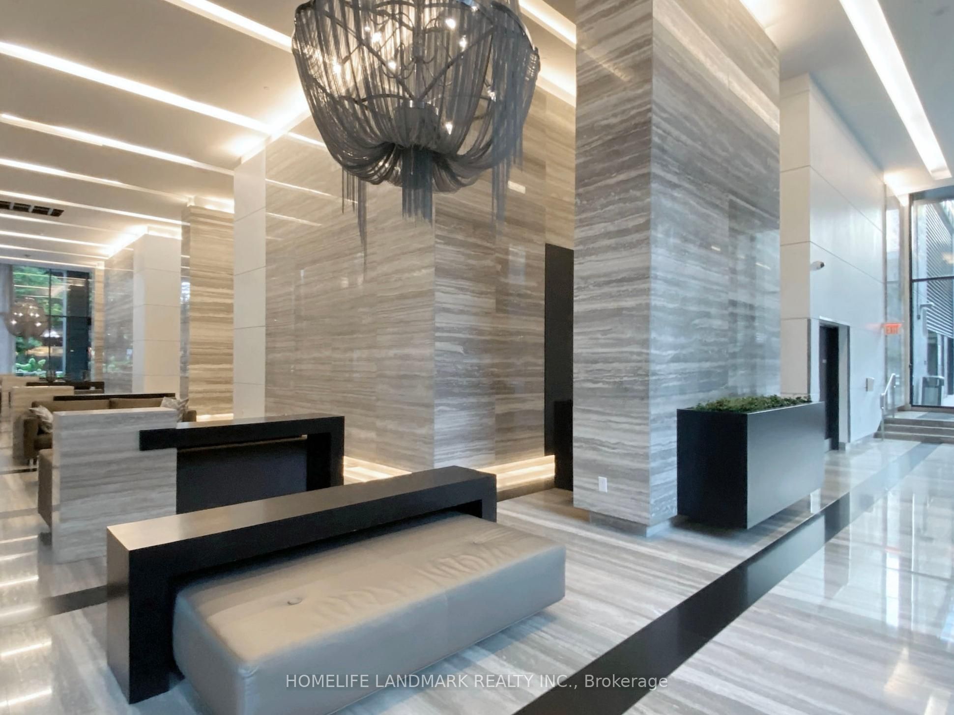 110 Charles Street E, #3607