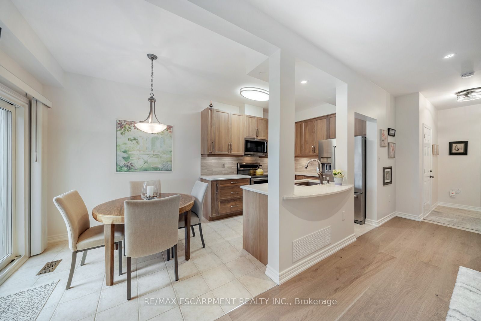 16 OLIVIA Place
