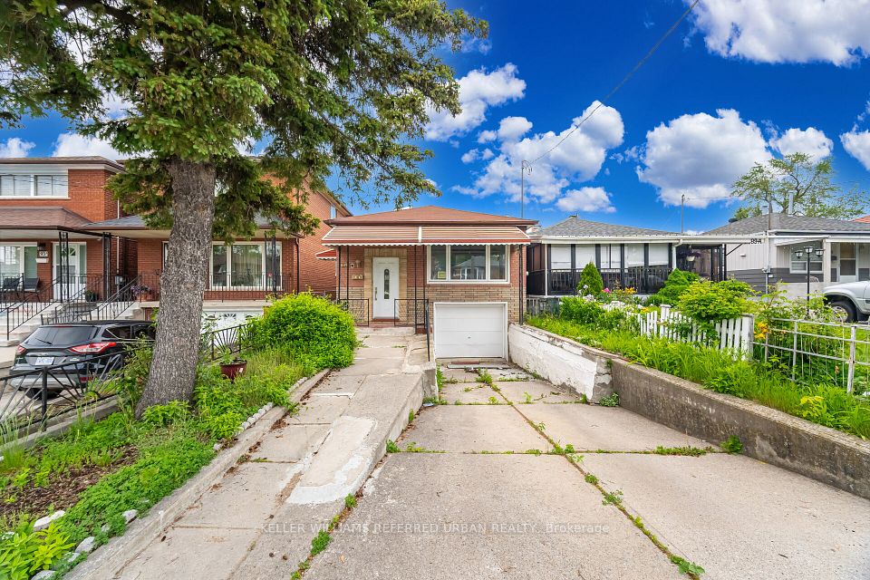 91 Laurel Avenue, Toronto, ON M1K 3J8