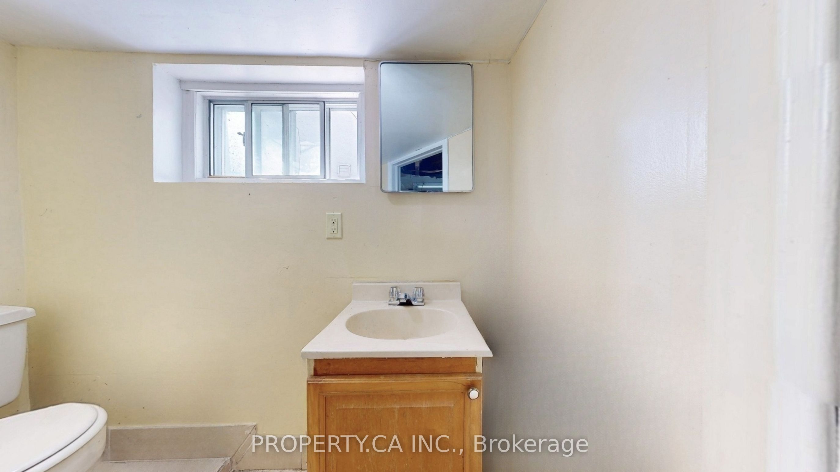106 Park Road S