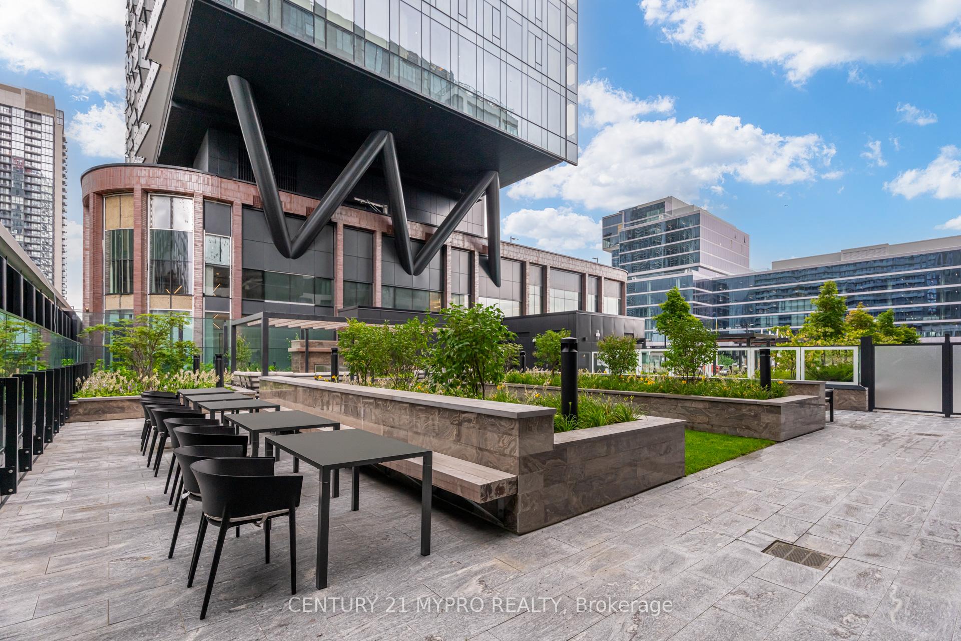 3 Bedrooms Condo at 455 Wellington,  Toronto For sale