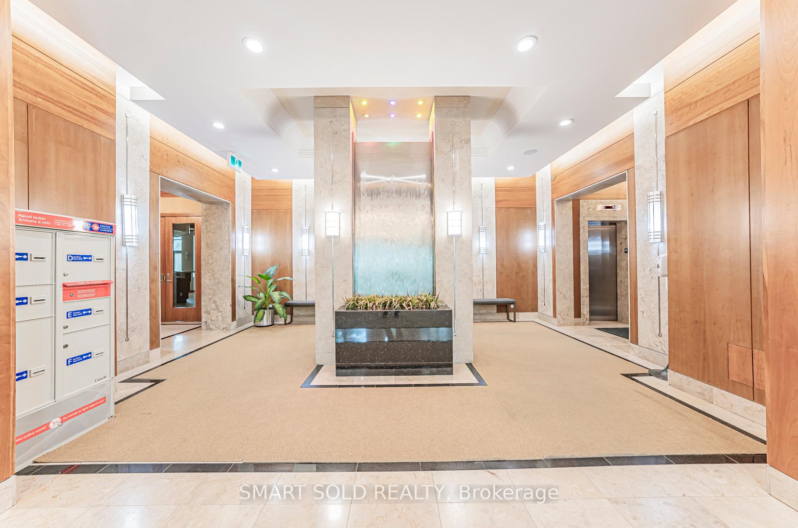 3 Bedrooms Condo at 238 Bonis, Toronto For sale