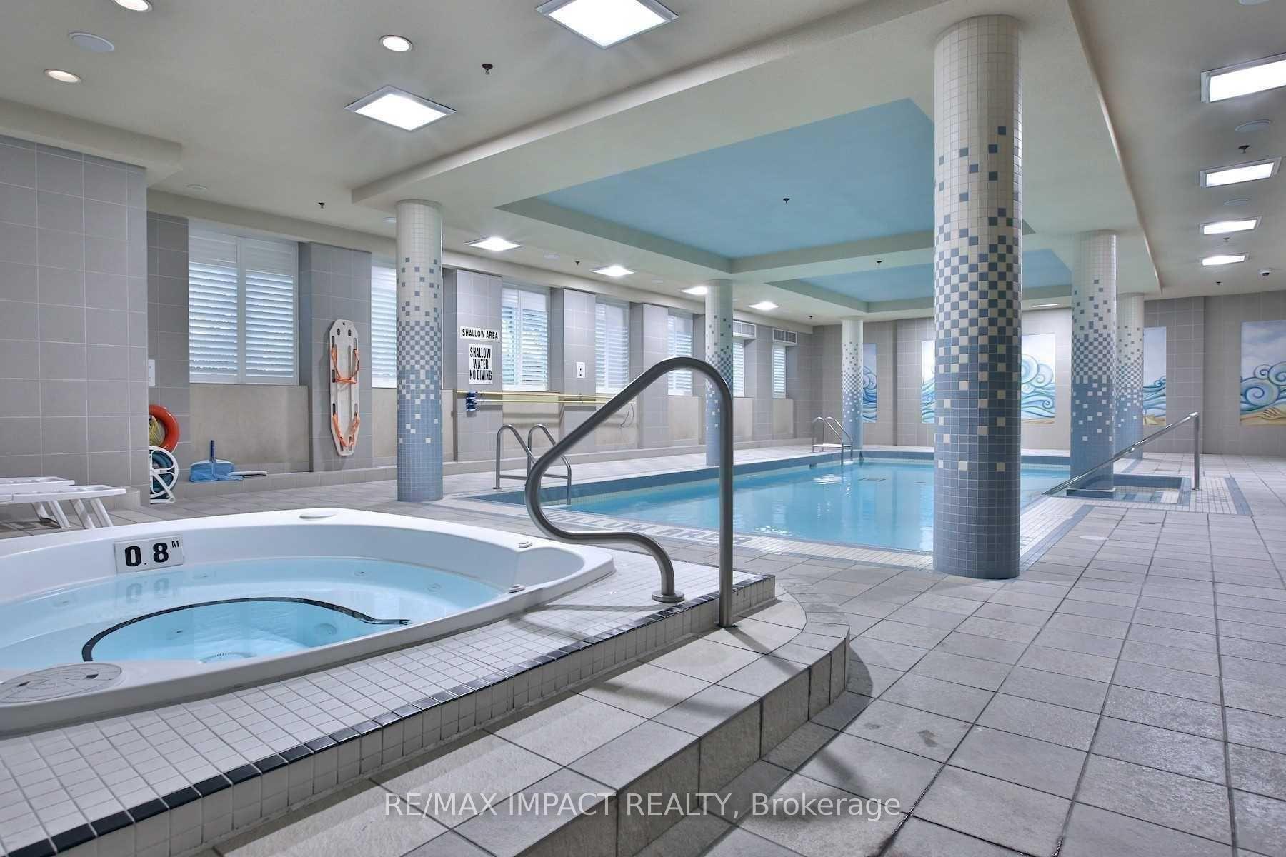 1 Bedroom Condo at 123 Omni, Toronto For sale