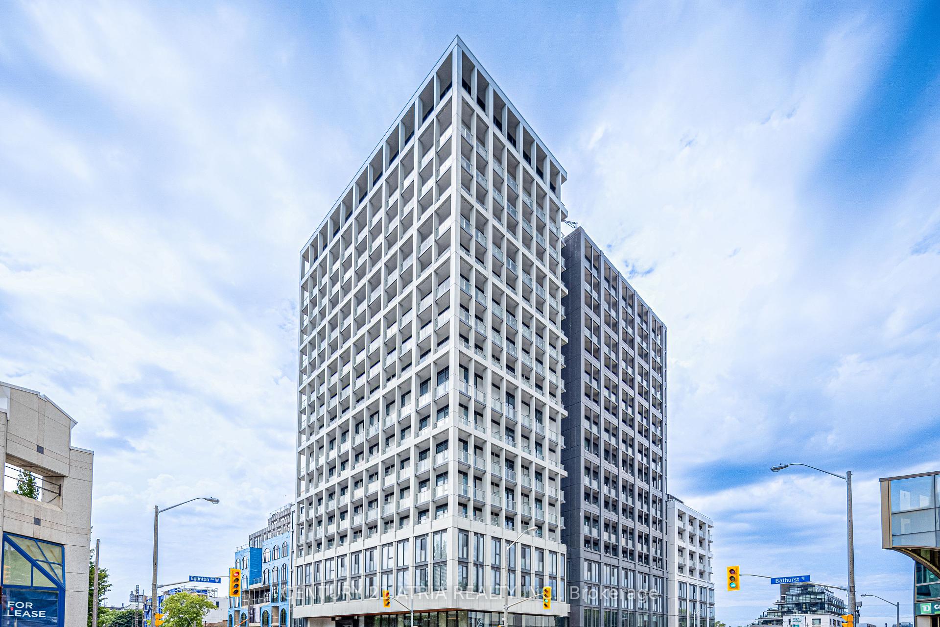 1 Bedroom Condo at 2020 Bathurst,  Toronto For sale