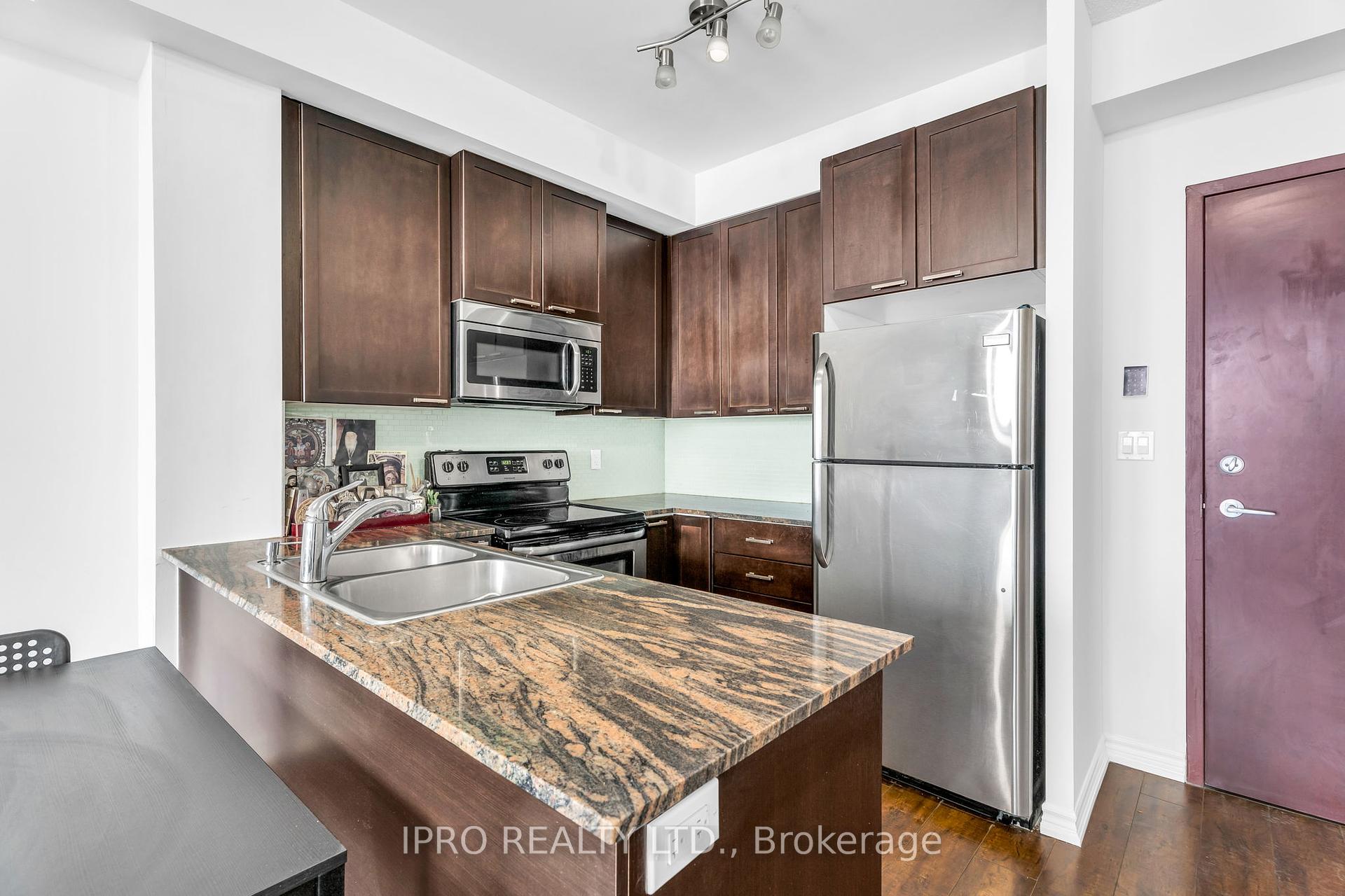 1 Bedroom Condo at 1328 Birchmount,  Toronto For sale