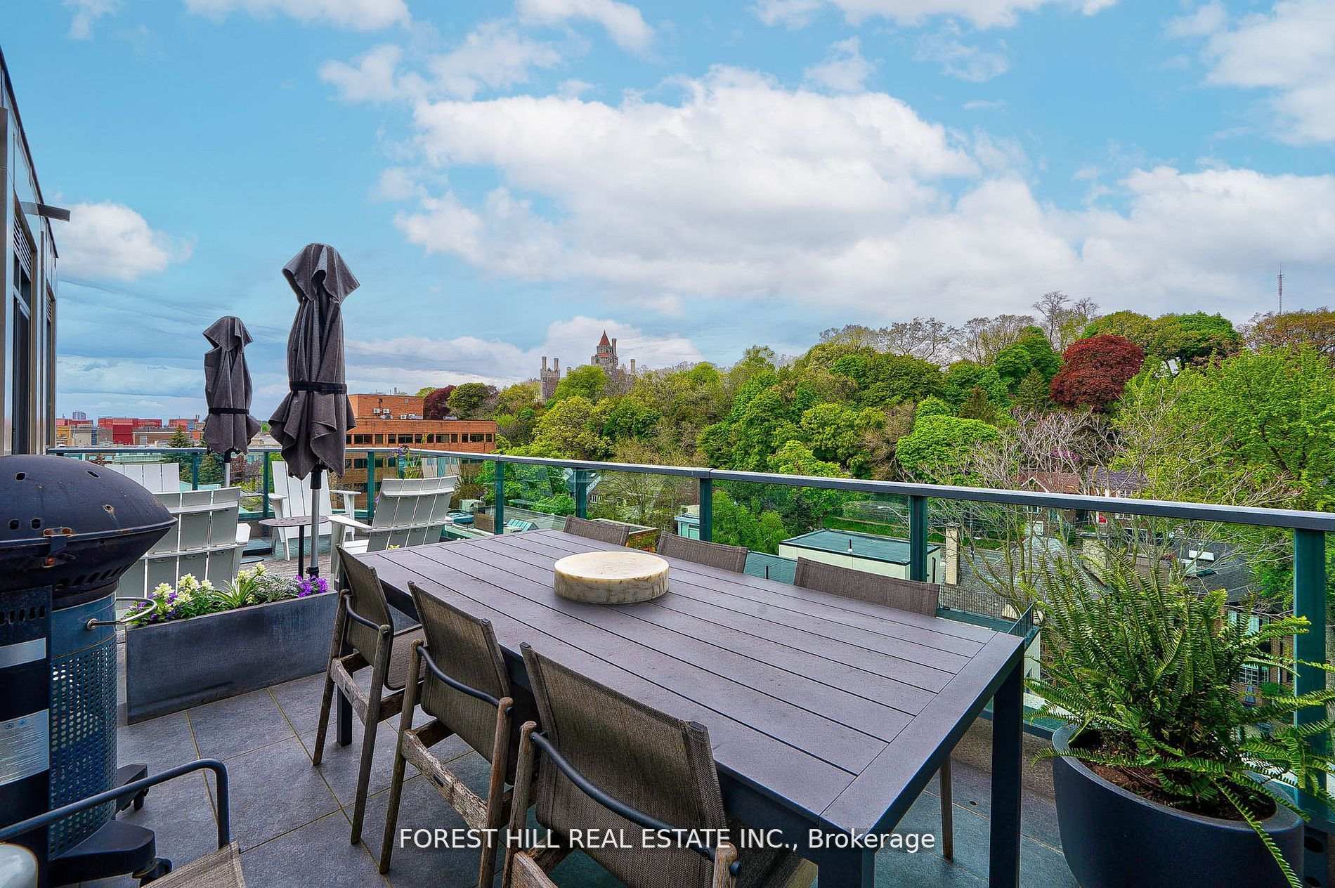 3 Bedrooms Condo at 377 Madison, Toronto For sale