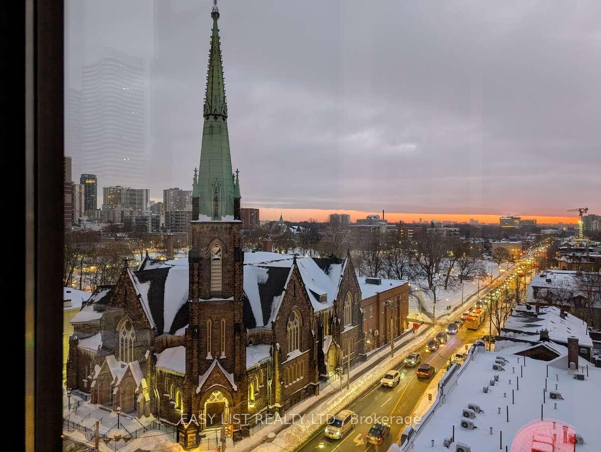 2 Bedrooms Condo at 117 Gerrard, Toronto For sale