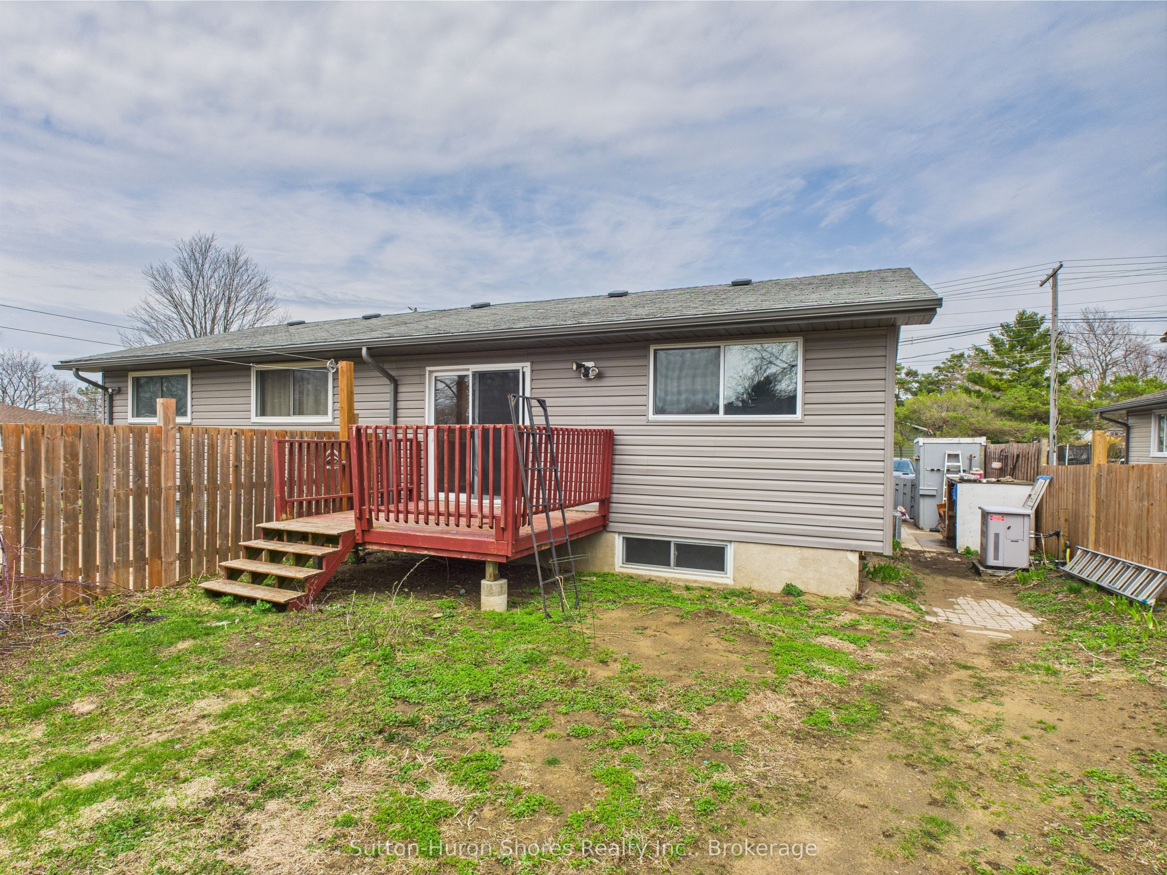 804 River Street, Saugeen Shores, ON N0H 2C4
