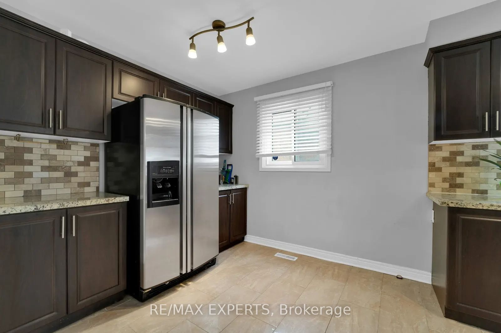 10 Cassander Crescent