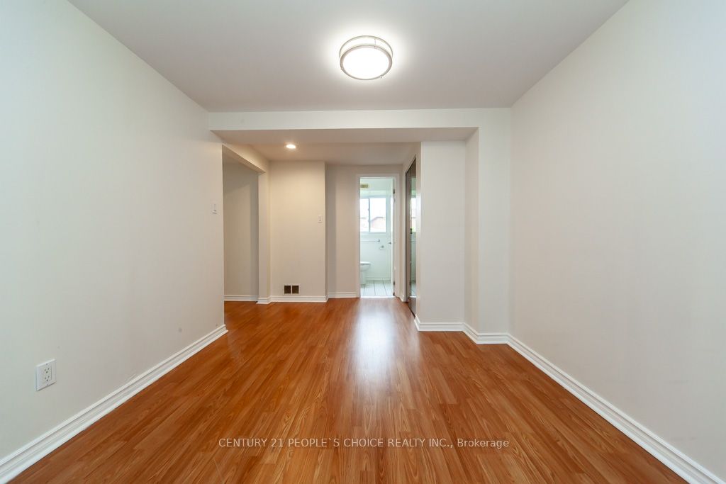 35 Fernbank Place