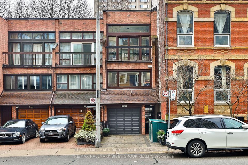 49 Granby
