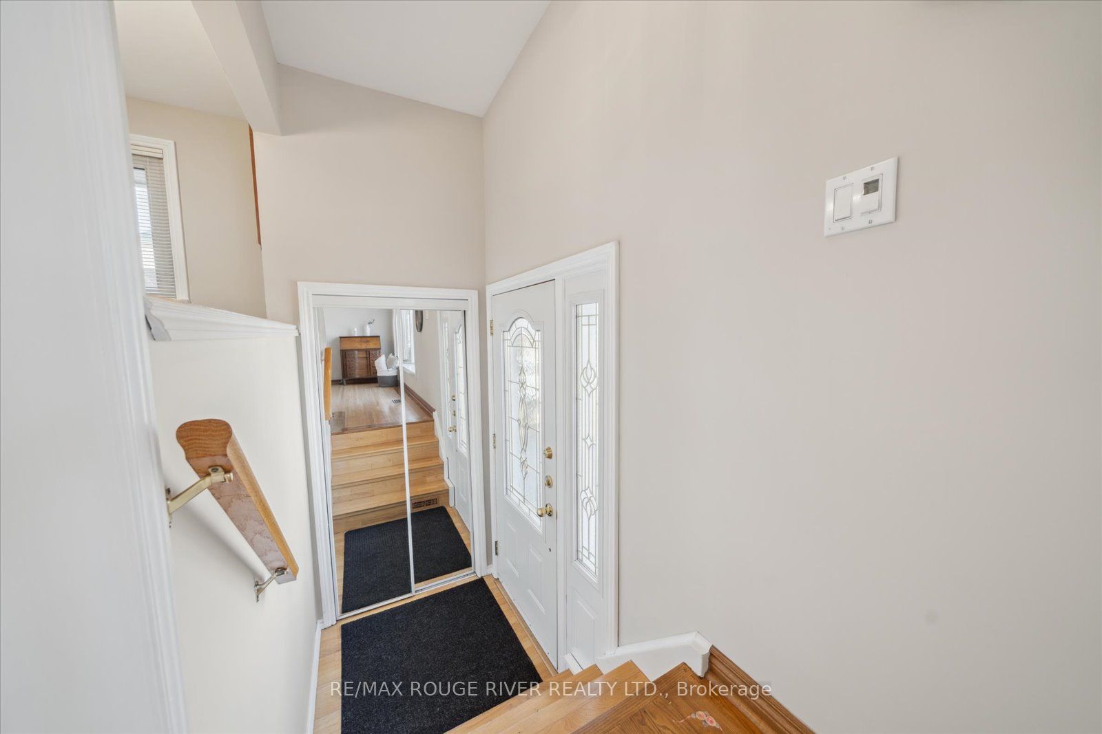 270 Labrador Drive