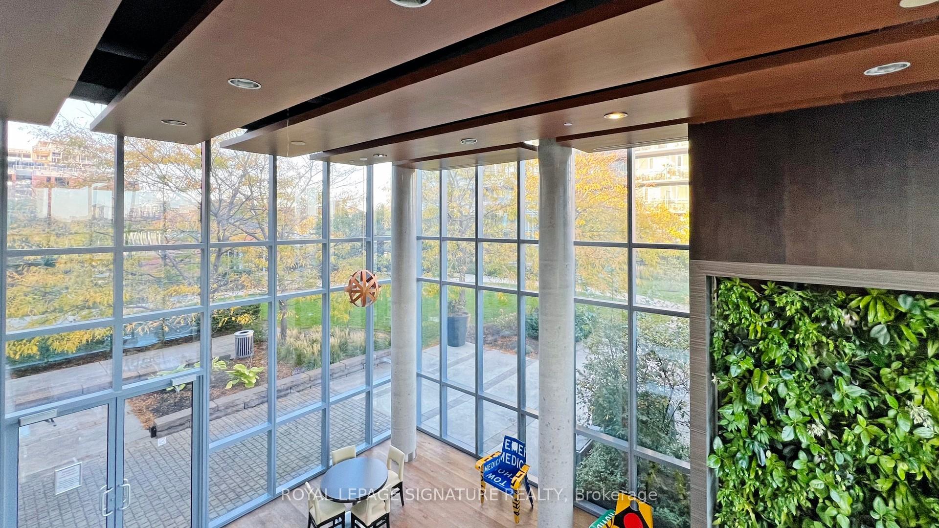 2 Bedrooms Condo at 25 Cole, Toronto For sale