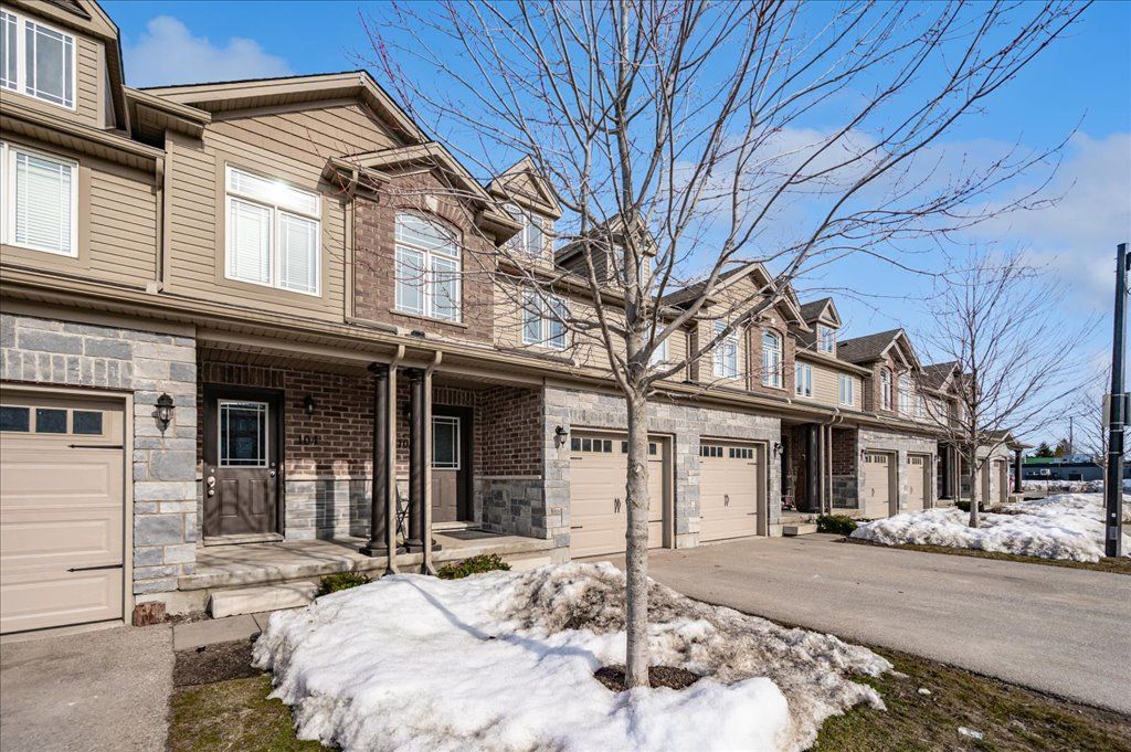 102 Westminster Crescent 102W