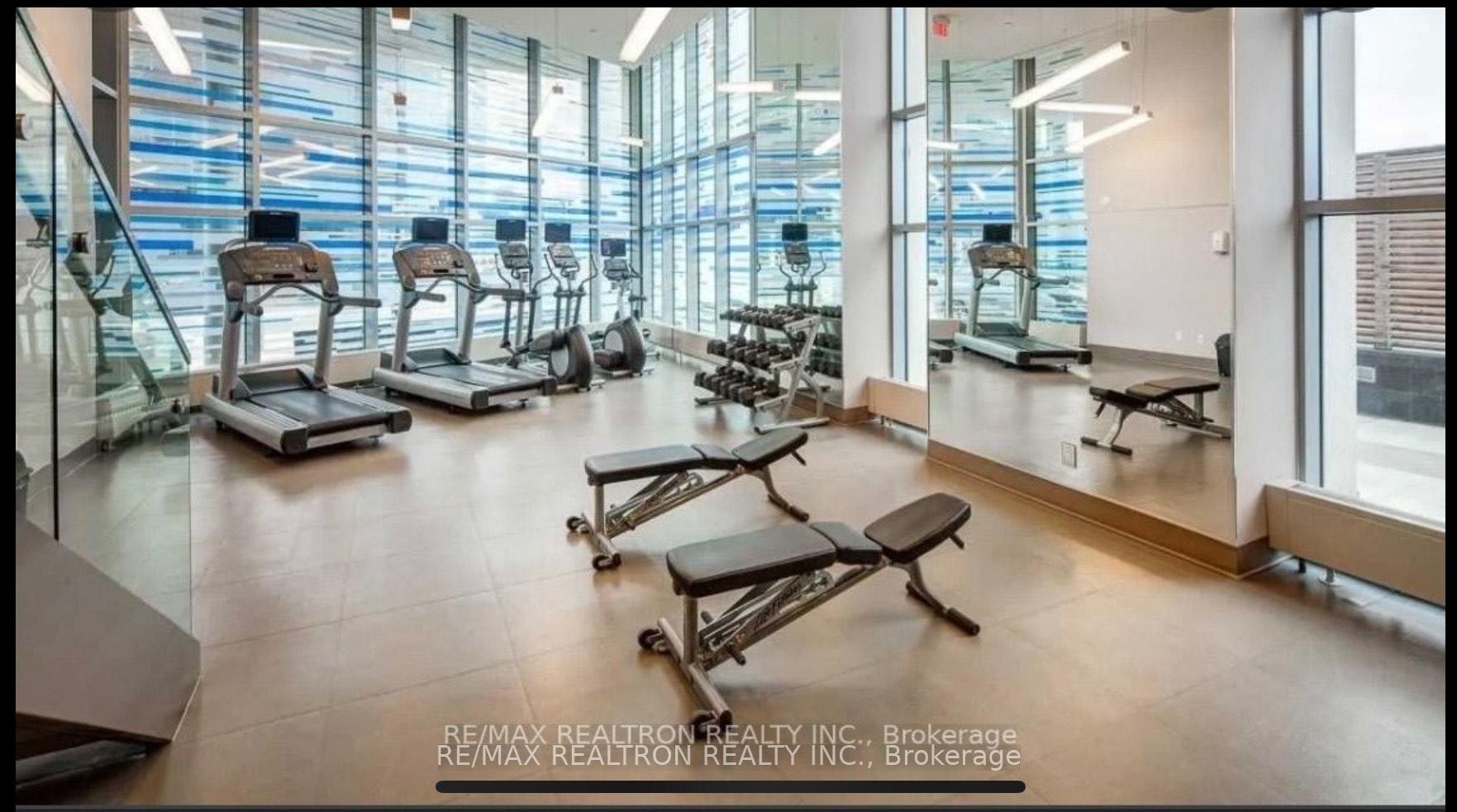 2 Bedrooms Condo at 72 Esther Shiner,  Toronto For sale