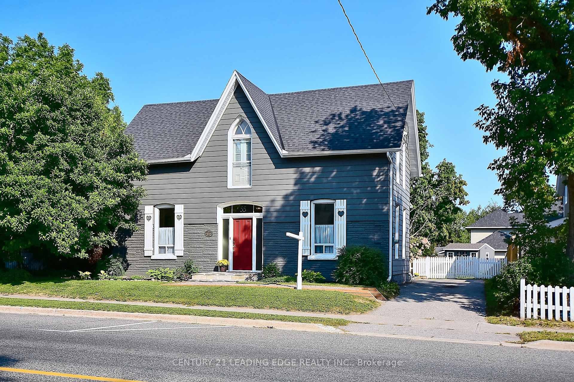 55 Brock Street, Uxbridge, ON L9P 1M4