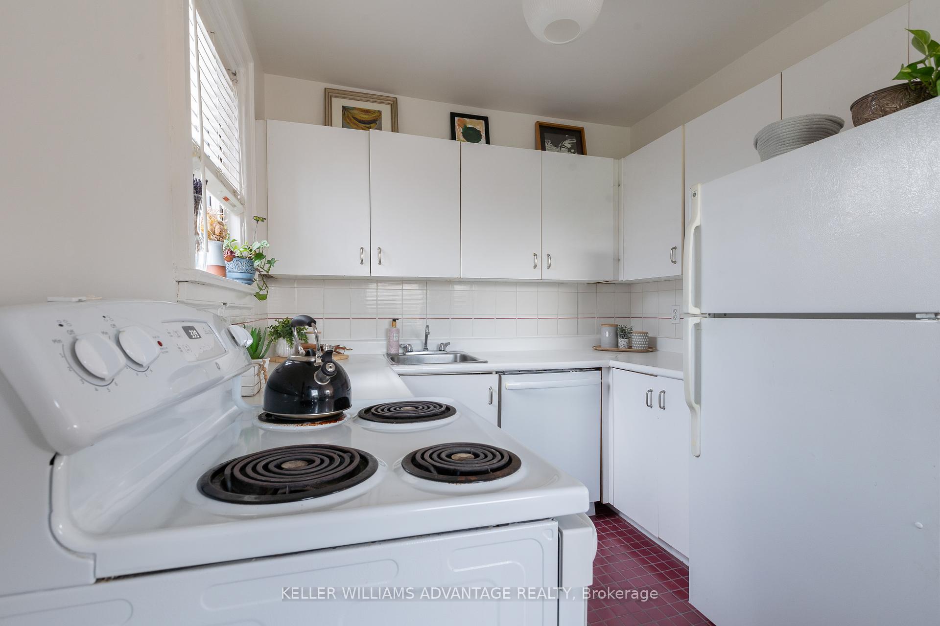 1 Bedroom Co-op at 1646 Bathurst, Toronto For sale