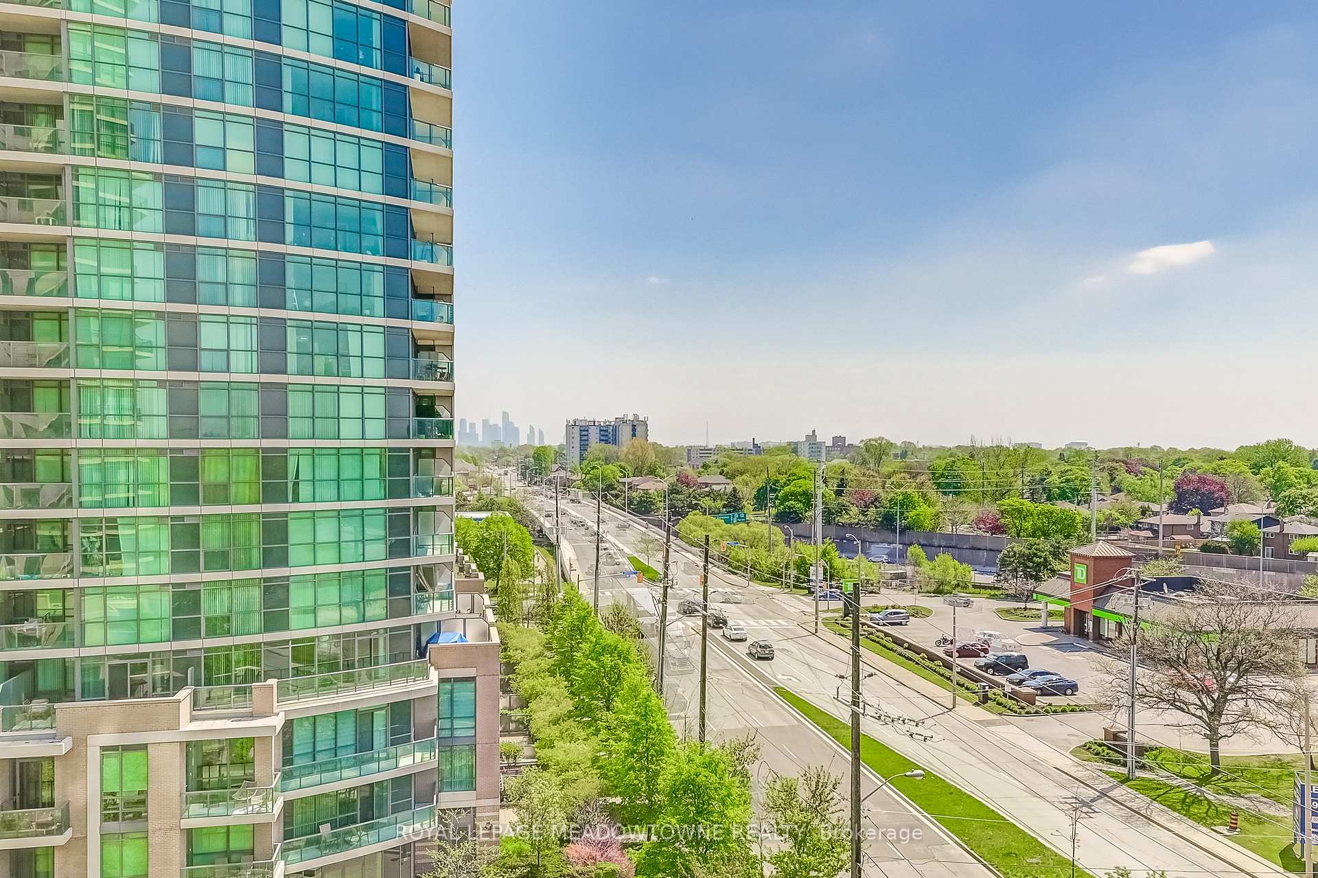 2 Bedrooms Condo at 225 Sherway Gardens, Toronto For sale
