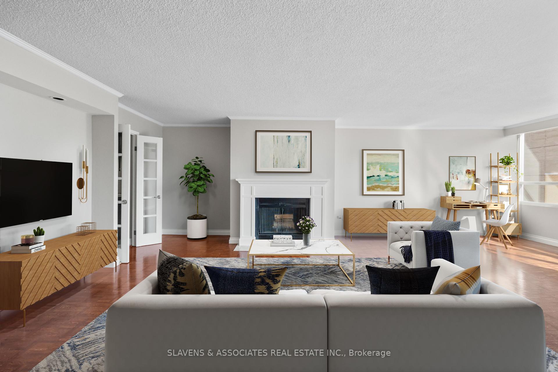 2 Bedrooms Condo at 71 Charles,  Toronto For sale