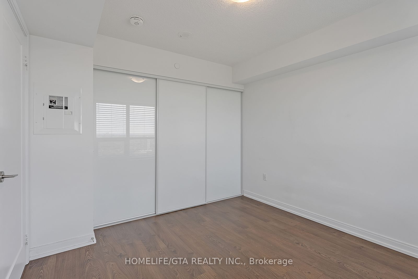 275 Village Green Square, #2121