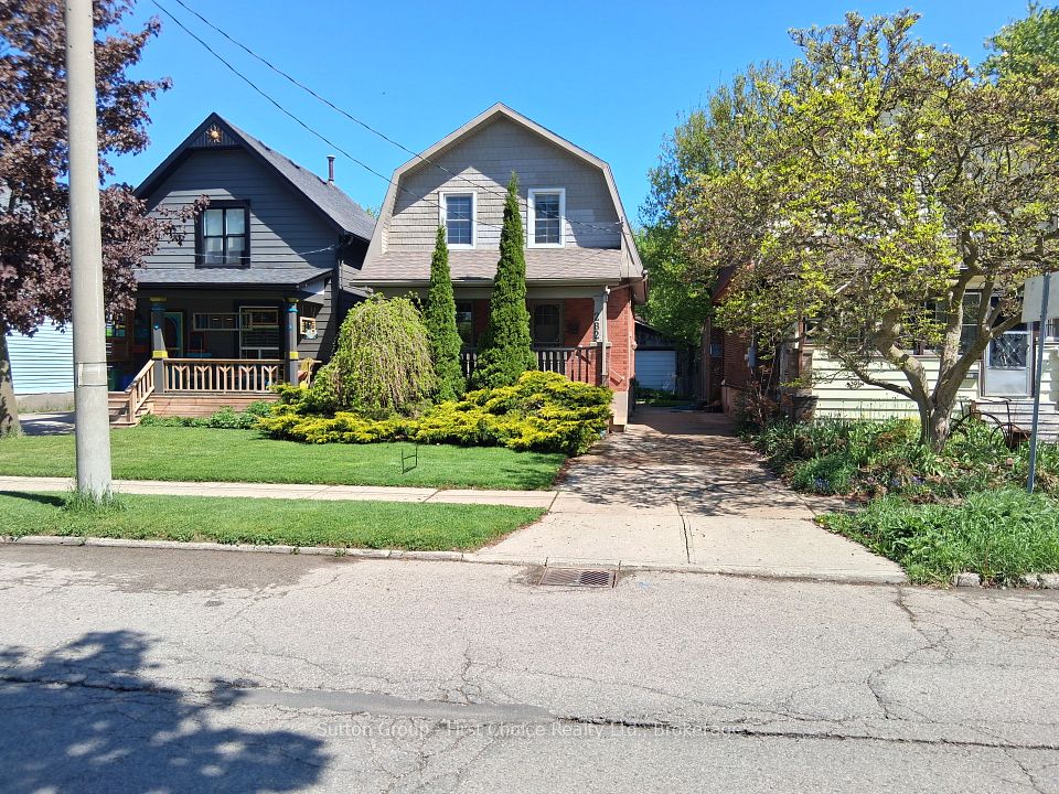 282 Brunswick