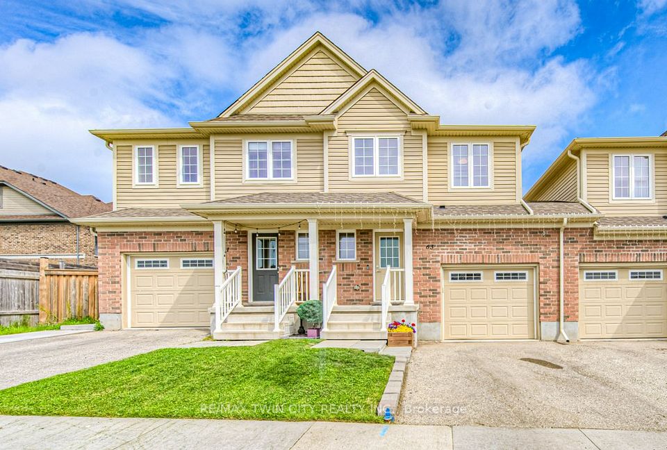 63 GRAND FLATS