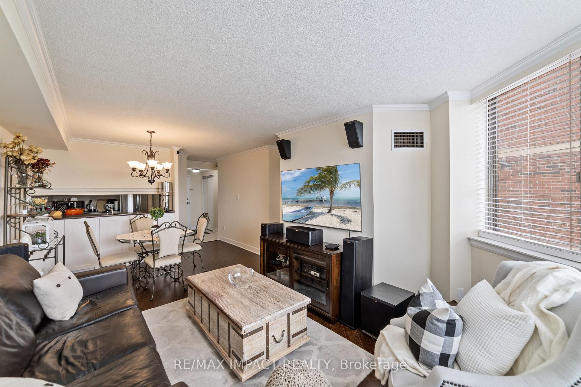 2 Bedrooms Condo at 234 Albion, Toronto For sale
