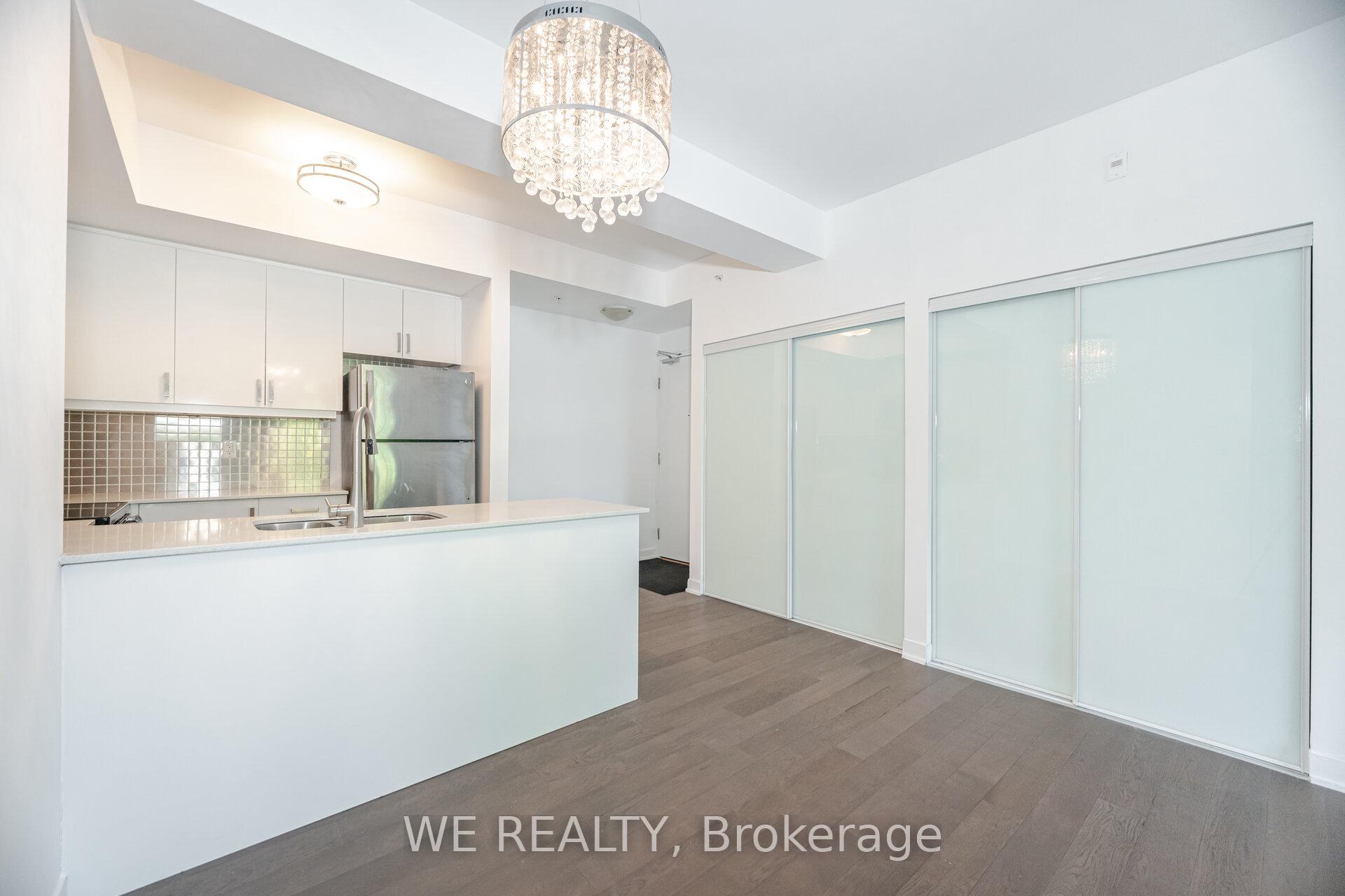 3 Bedrooms Condo at 3560 ST CLAIR, Toronto For sale