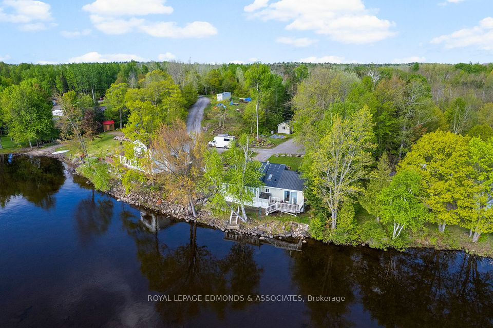 137 Mundts Bay