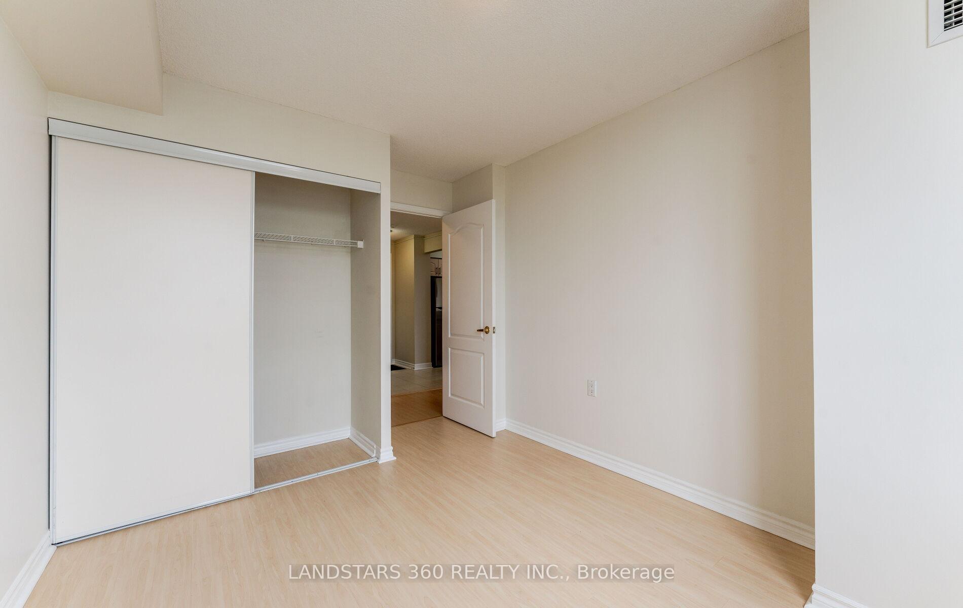 2 Bedrooms Condo at 3088 Kennedy, Toronto For sale