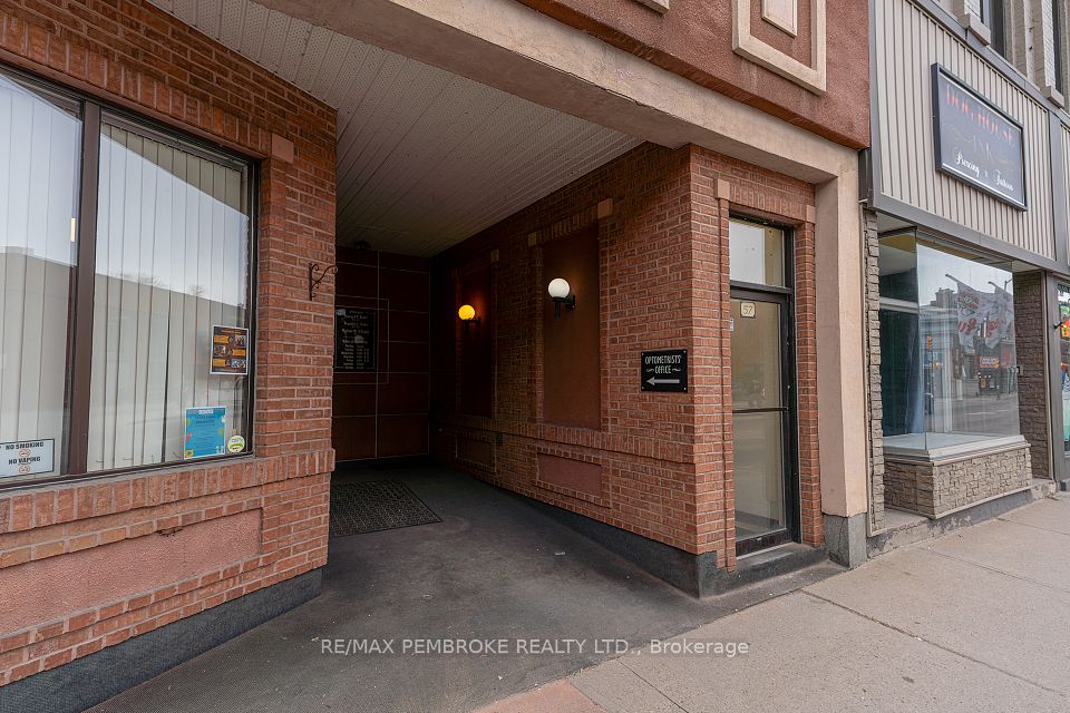 57-59 Pembroke Street, Pembroke, ON K8A 5M5