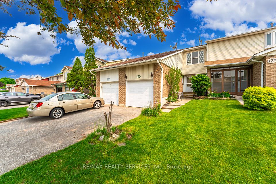 170 Royal Salisbury