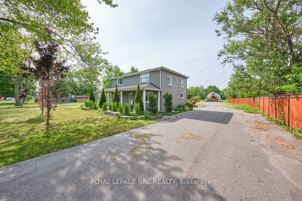 2523 Port Robinson