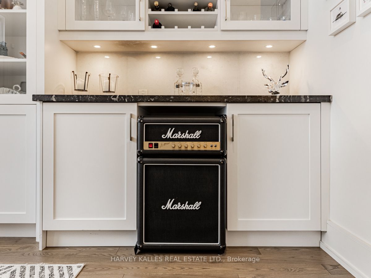 74 Woburn Avenue, Toronto, ON M5M 1K6