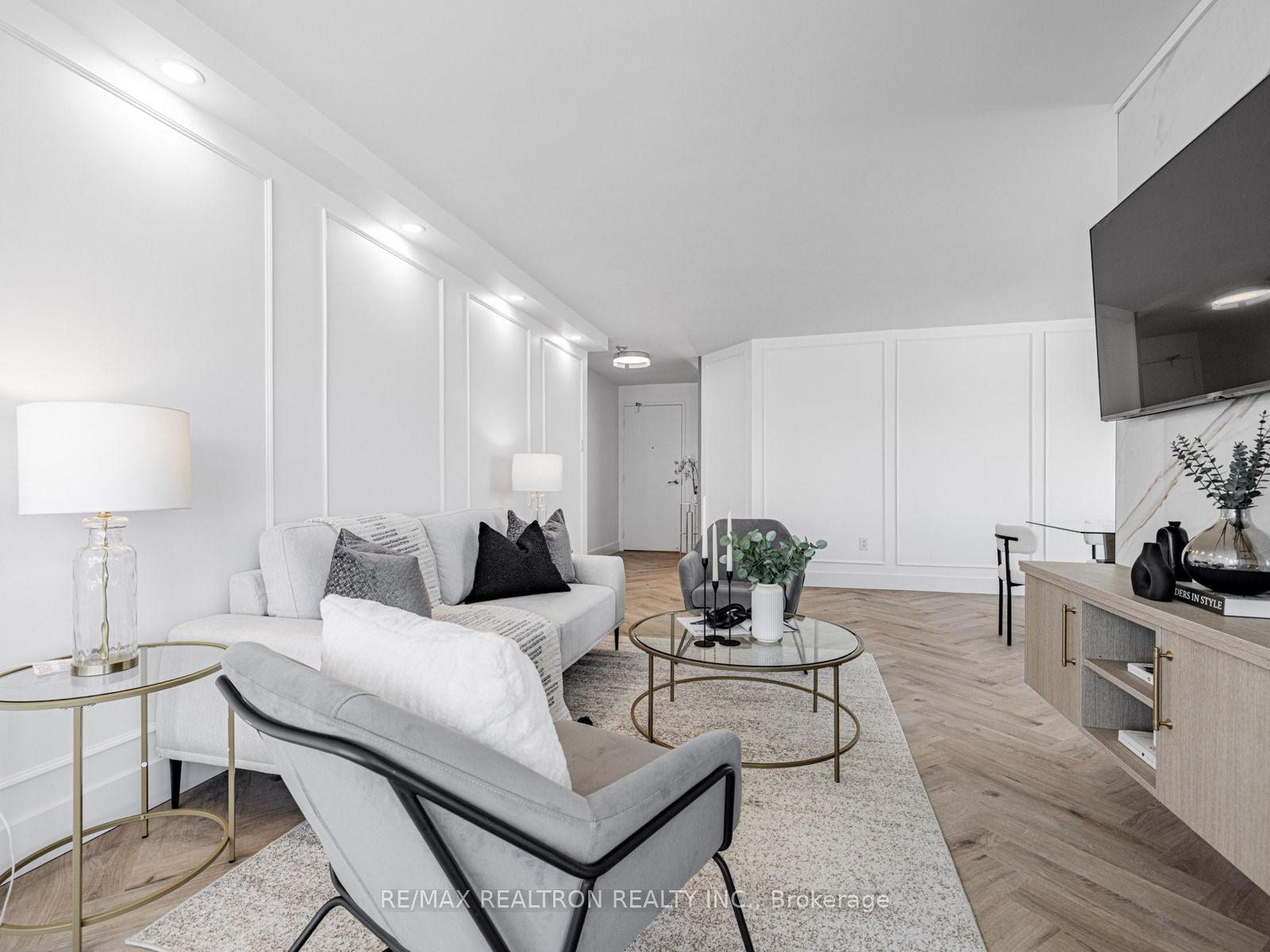 7420 Bathurst Street N, #1611
