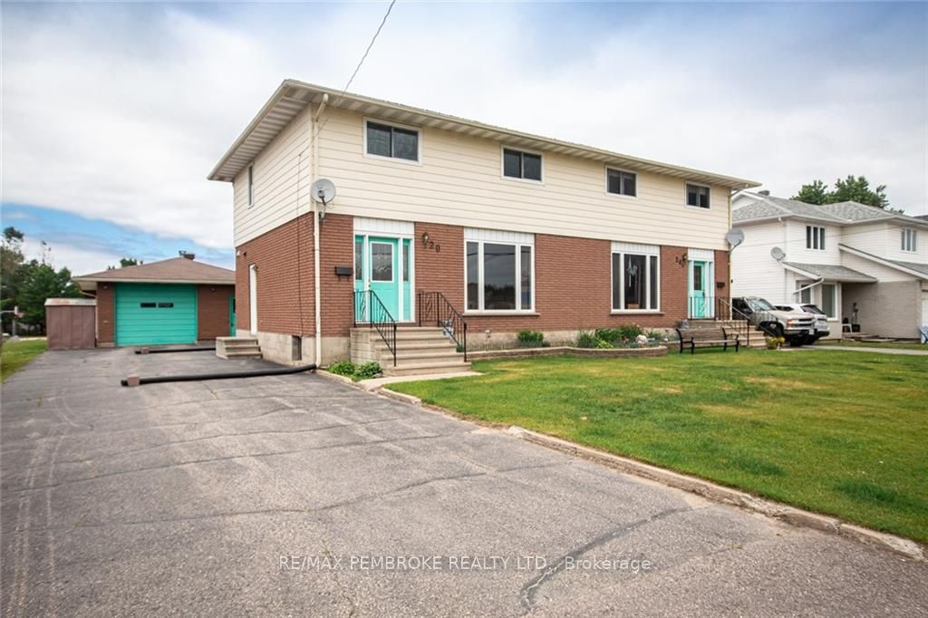 20-20A HERMAN Street, Petawawa, ON K8H 1W2