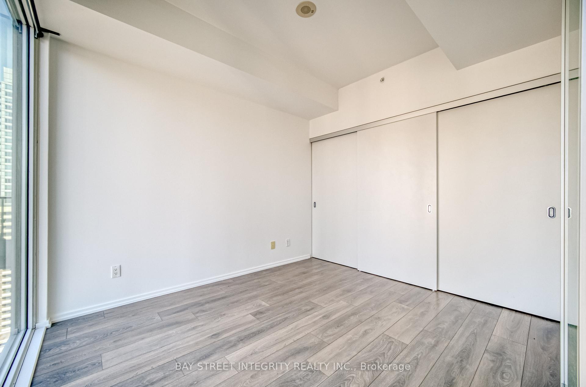 1 Bedroom Condo at 75 St Nicholas, Toronto For sale