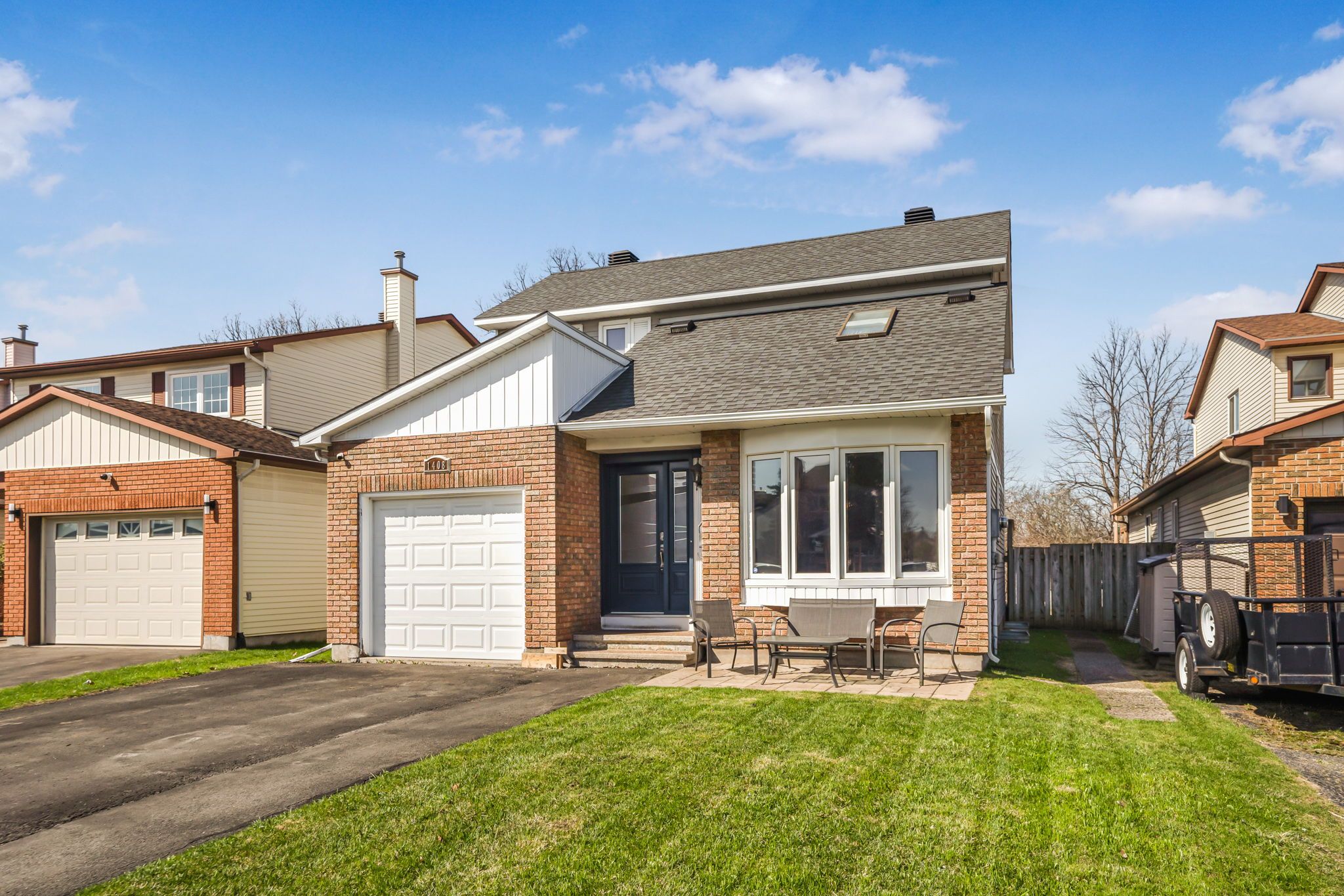 Just 10 minutes from downtown Ottawa with easy highway access, this beautifully maintained home offers the perfect mix of style, comfort, and privacy. Flooded with natural light and backing onto no rear neighbours, it provides a peaceful setting with a fully fenced yard and large deck ideal for entertaining or unwinding. Inside, natural light fills every room, enhancing the welcoming atmosphere. The home features a bright, spacious kitchen with ample cabinetry, included appliances, and a cozy breakfast nook. A separate dining room offers the perfect space for hosting family dinners or formal gatherings. The living room boasts gleaming floors and a warm fireplace, creating a cozy yet elegant setting. Upstairs, you'll find three well-sized bedrooms, including a primary suite with a private 3-piece ensuite. The finished lower level adds extra flexibility, perfect for a rec room, home office, or guest space. Located near parks, schools, and amenities, this home delivers privacy and modern living all just minutes from the city.