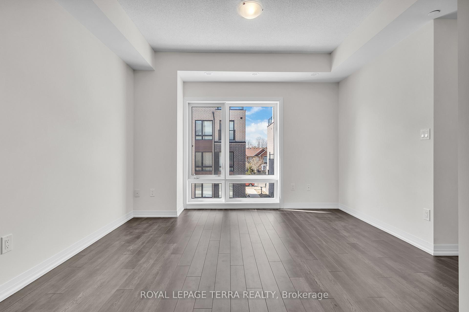2 Bedrooms Condo at 25 Priya,  Toronto For sale