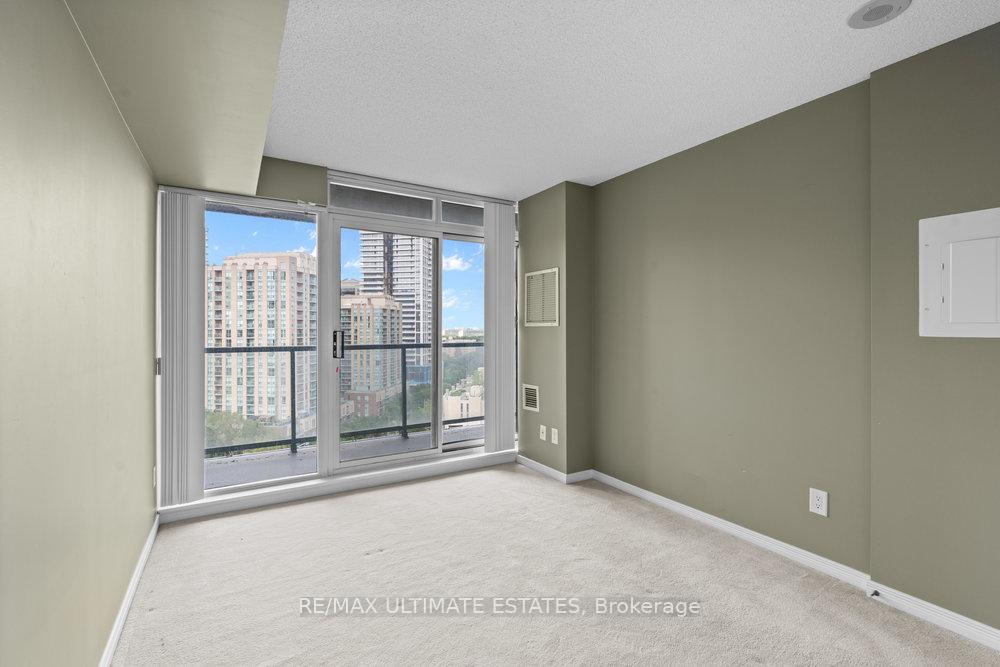 2 Bedrooms Condo at 5500 Yonge, Toronto For sale