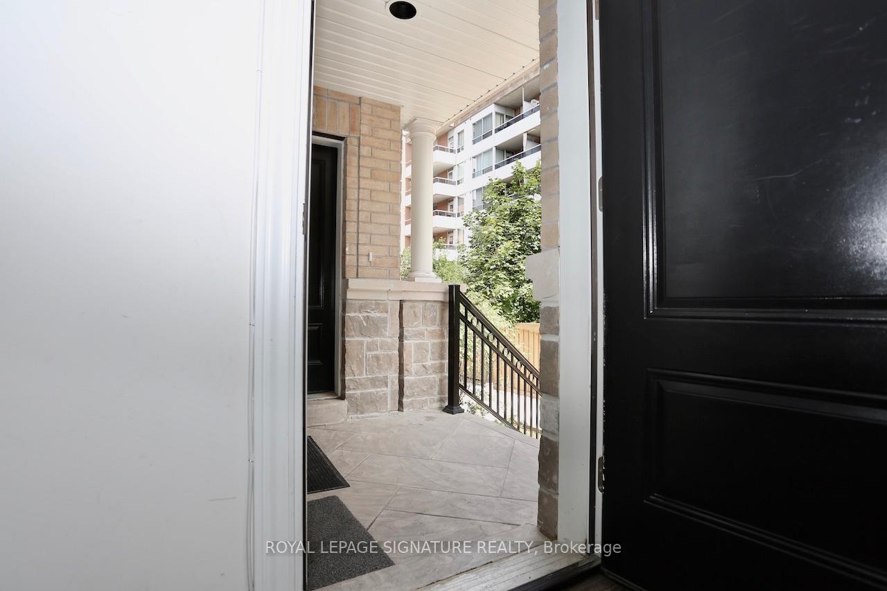 2 Bedrooms Condo at 39 Drewry, Toronto For sale