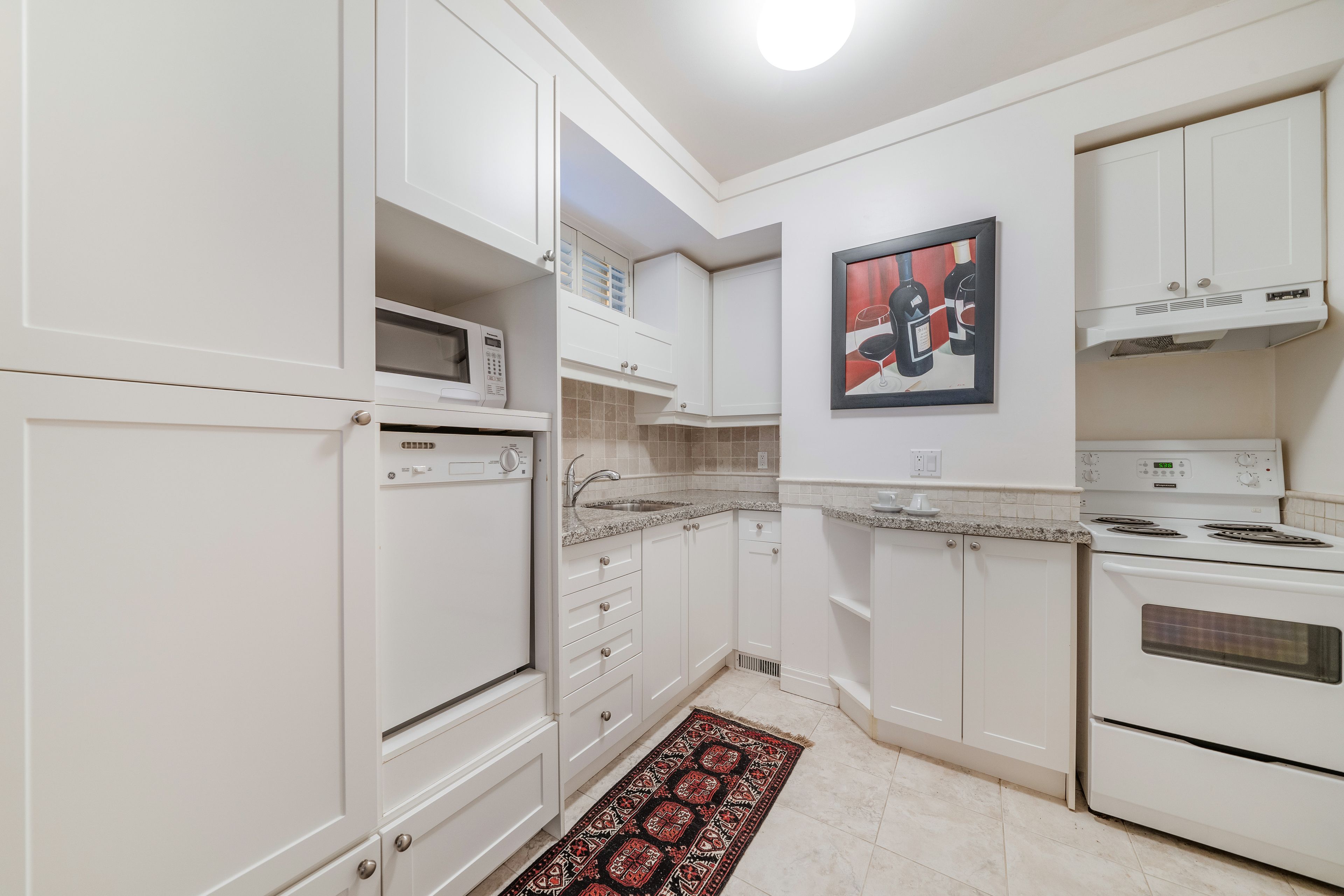 46 Clarendon Avenue