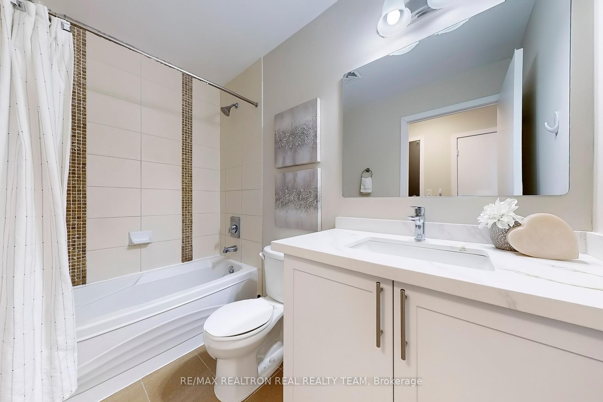 1 Bedroom Condo at 4070 Confederation, Mississauga For sale