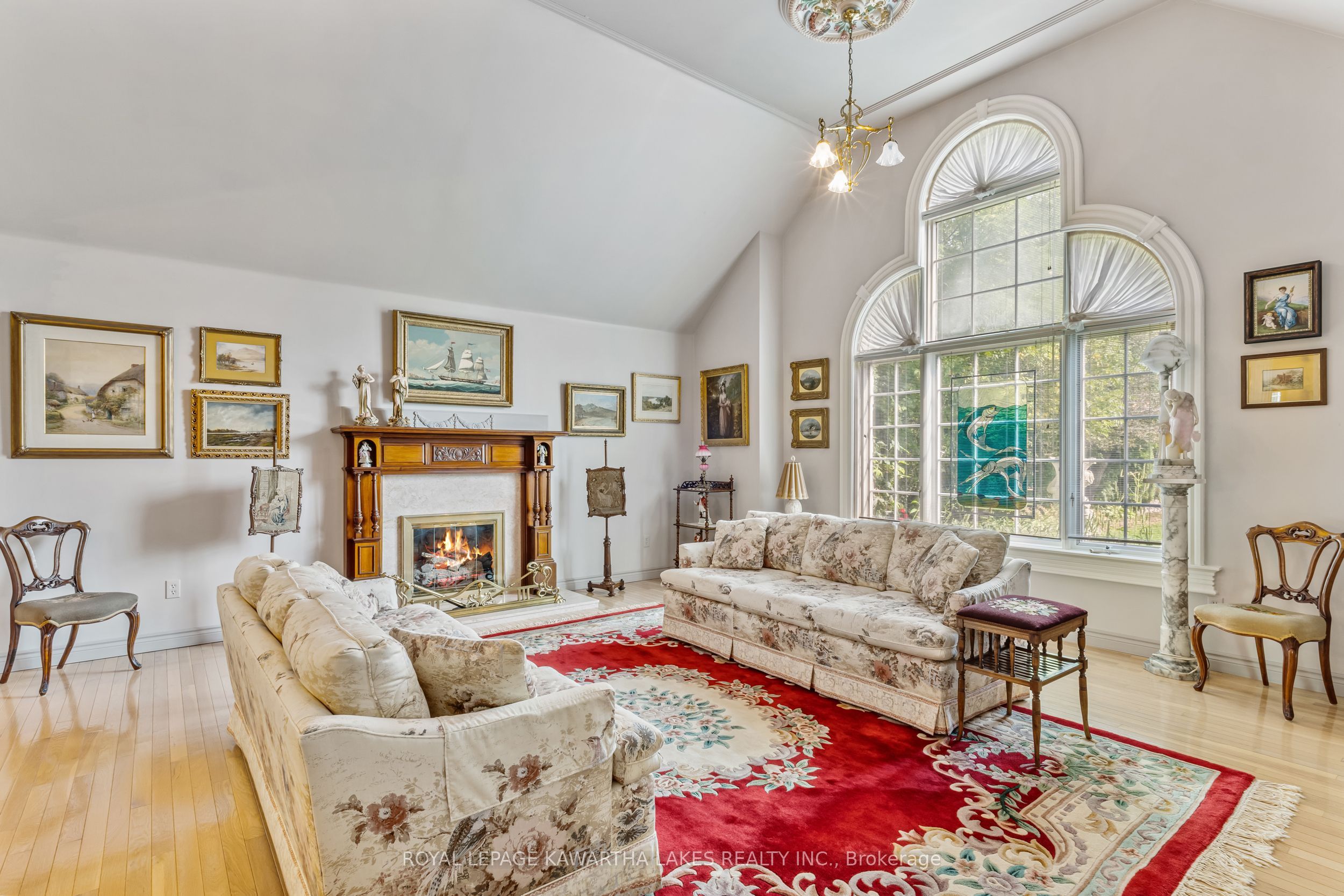 4 Sturgeon Glen Road