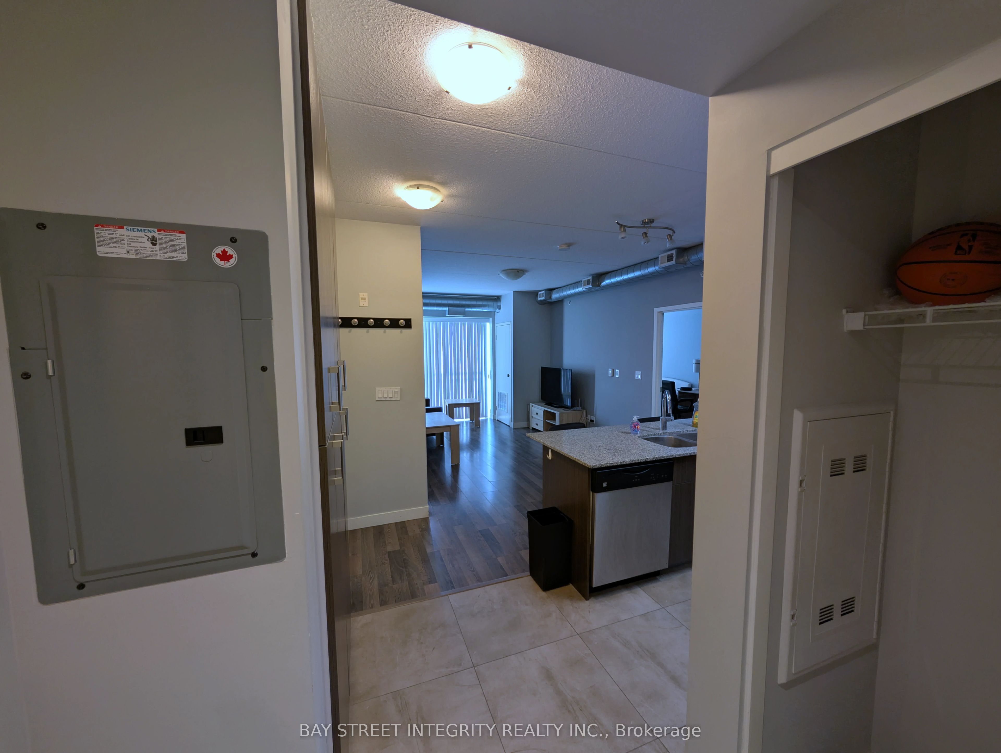 62 Balsam Street, #H601