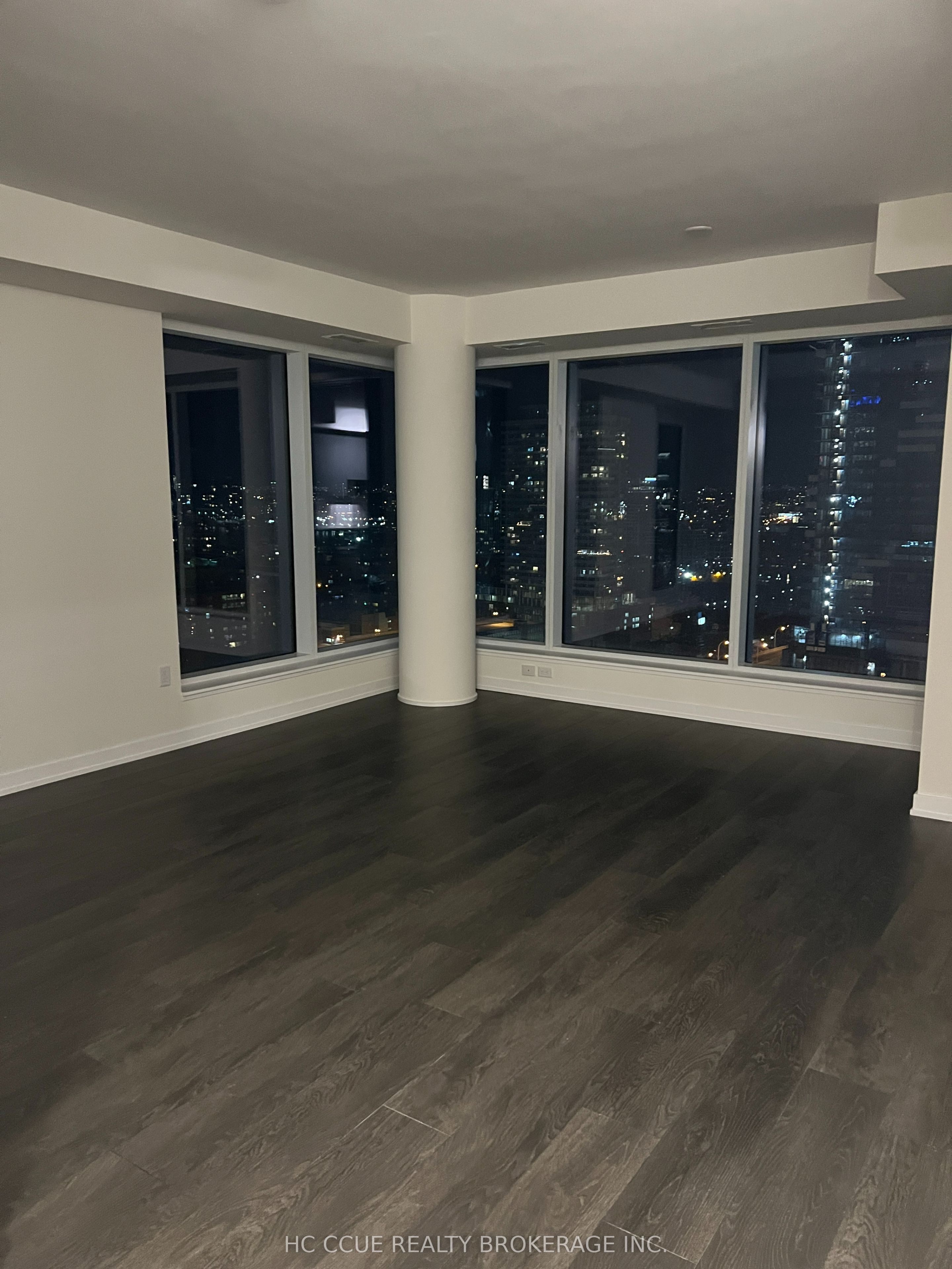 28 Freeland Street, #2207